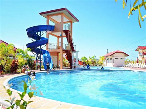 bauang la union beach resorts.